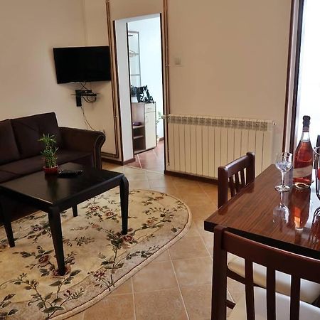 קוטור Exclusive Apartment Muo מראה חיצוני תמונה